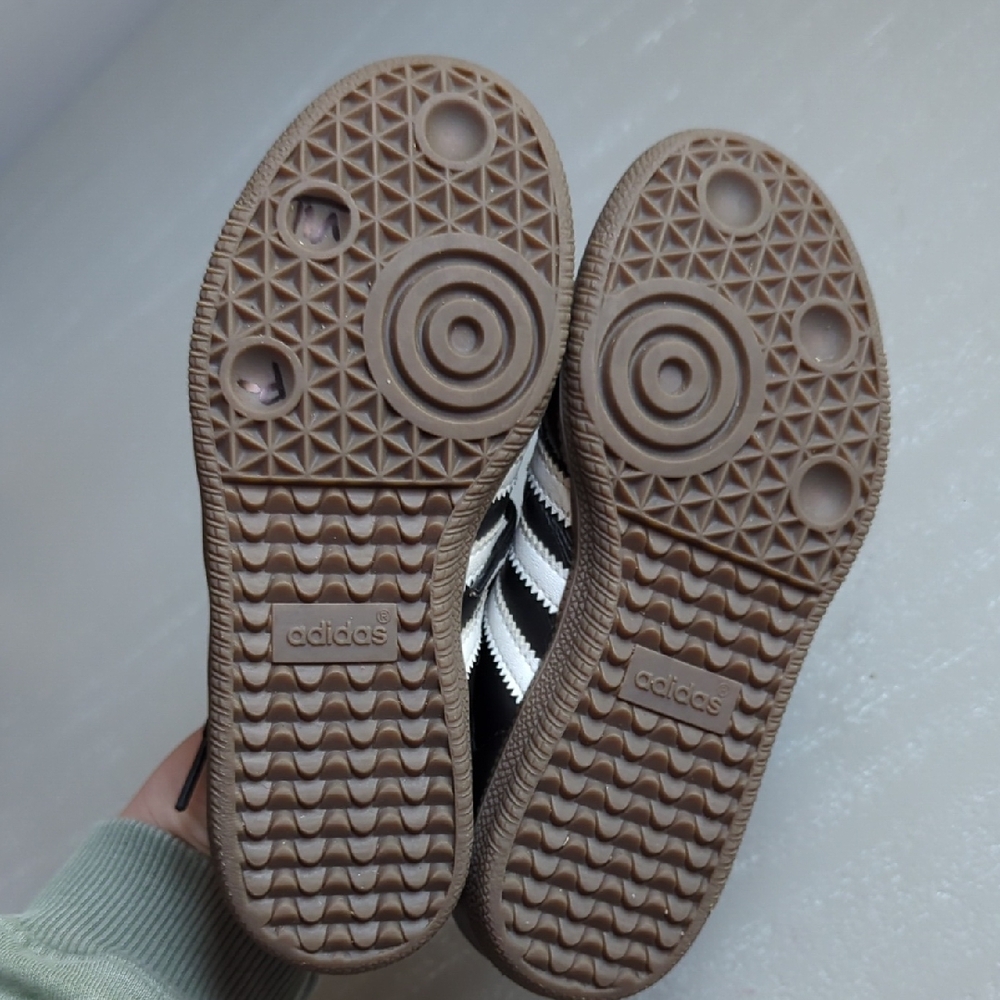 Adidas Sambas Kids size 13 Black White Unisex - Picture 6 of 7